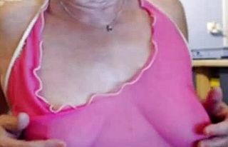 Amateur,big boobs,granny,milf,solo,webcam