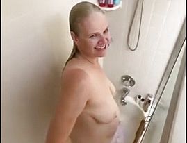 Amateur,big butt,big tits,tits,granny,milf,matures,hardcore,sexy,shower